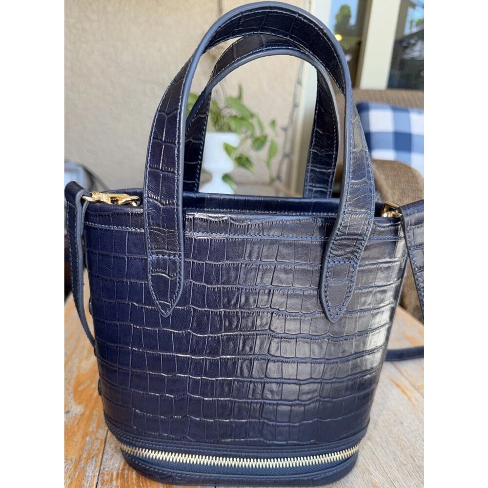 Neely & Chloe Bucket Crossbody Croc Embossed Blue Steel New 8in W/O Box NICE!!!